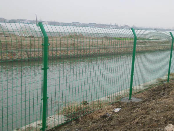 陜西神木護(hù)欄案例